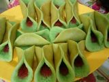 Kue Pandan selai stroberry ala eviganii