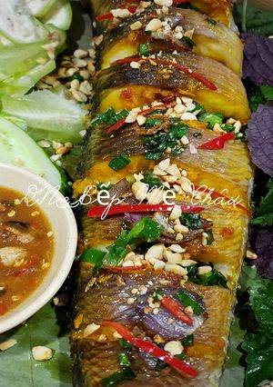 Hình của món Cá lóc nướng sa tế.