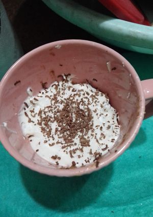 Una foto de Mug cake de chocolate y mantequilla de maní