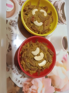 আম বেসন হালুয়া (Aam Besan Halua recipe in Bengali) রেসিপির প্রধান ছবি