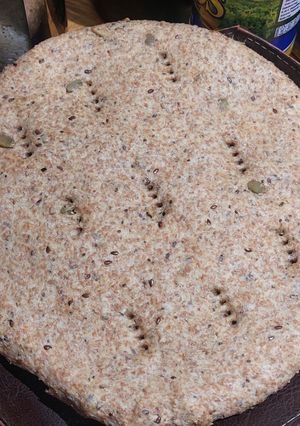 Una foto de Tortilla Integral con Semillas (sin polvos de hornear y con aceite vegetal)