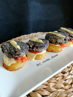 Una foto de Pintxo de morcilla