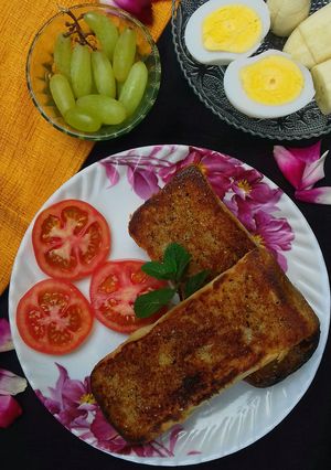 ঘি টোস্ট(ghee toast recipe in Bengali) রেসিপির প্রধান ছবি