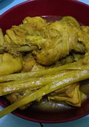 Foto resep Ayam ungkep bumbu kuning praktis