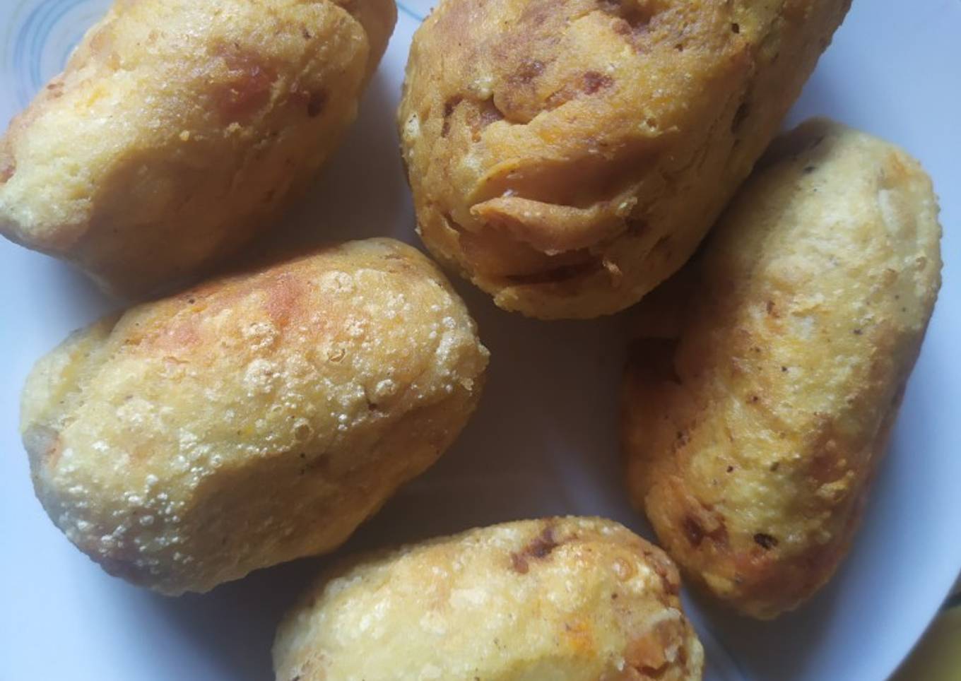 Molotes de papa con chorizo