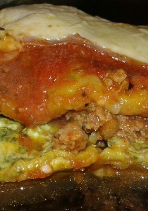 Una foto de Tremenda lasagna napolitana : sin hervir la masa!