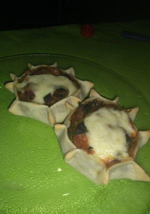 Una foto de Mini tartas de acelga / Saludable