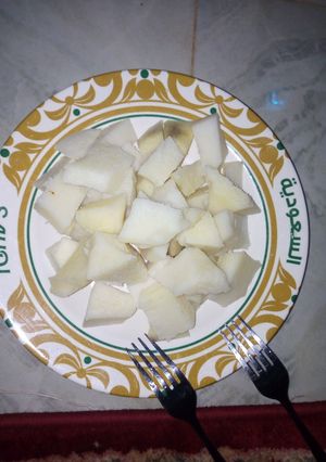 A picture of Boiled yam.