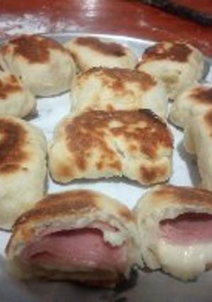 Una foto de Pancitos de paleta y queso cremoso 💋😘