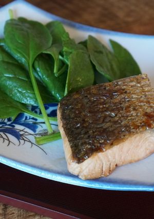 A picture of Salmon Yakizuke (Teriyaki) - Japanese style.