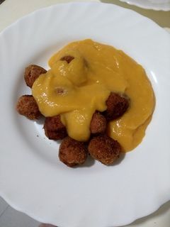 Una foto de Albóndigas en salsa de verduras