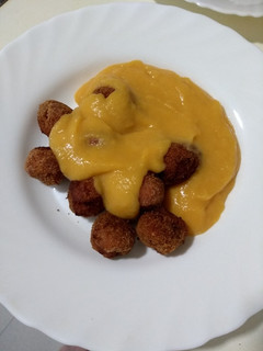 Una foto de Albóndigas en salsa de verduras