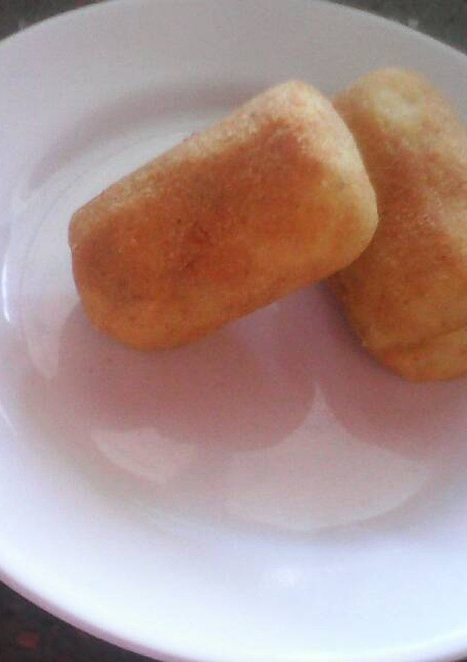 Una foto de Croquetas de papa rellenas