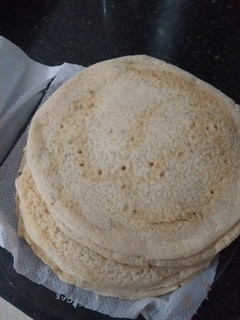 Una foto de Panqueques saludables con semillas. Sin harina de trigo