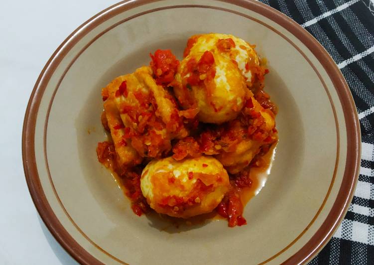 Sambalado Tahu Telur