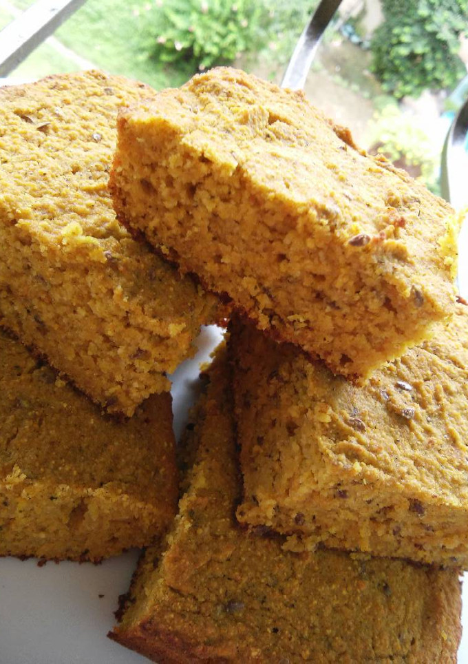 Una foto de Pan de harina de auyama, coco y yogur natural sin azúcar