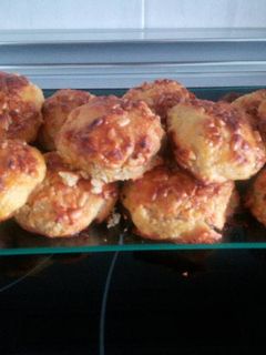 Una foto de Empiñonada o Panellets