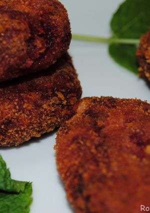 A picture of Beetroot patty.