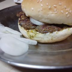 A picture of Fusion chapli burger 🍔.