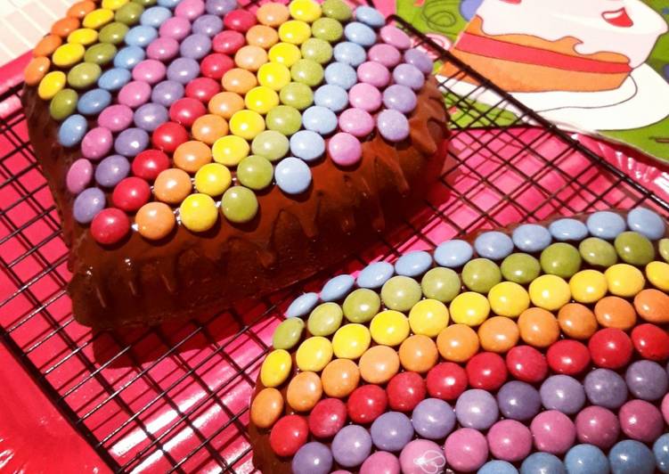 Recette De ☆Drip Cake Chocolat au Lait et Smarties©☆