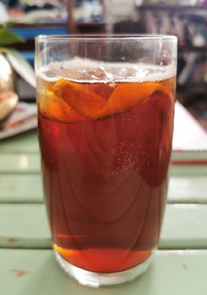 Una foto de Cold brew tonic