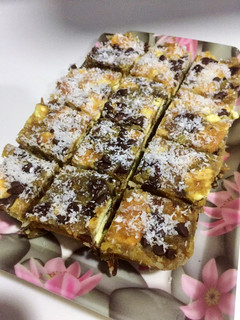 A picture of Dates Marie biscuit delight.