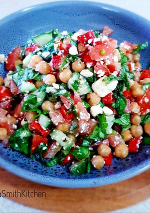 A picture of Spicy Chickpeas Salad.
