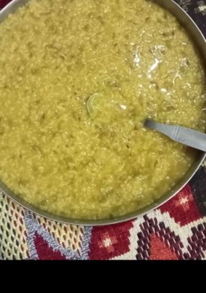 चावल और हरी मूंग दाल की खिचड़ी (chawal aur hari moong dal ki khichdi recipe in Hindi) रेसिपी मुख्य फोटो