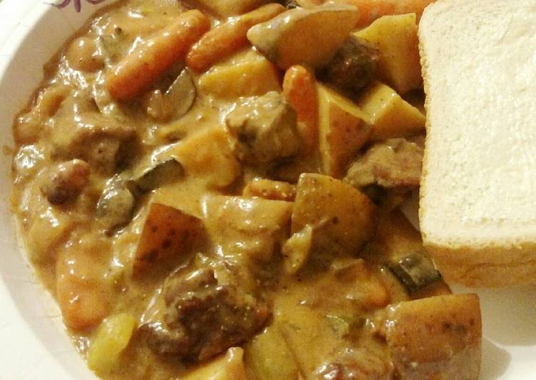 Recipe of Crockpot Beef Stew in 17 Minutes for Beginners