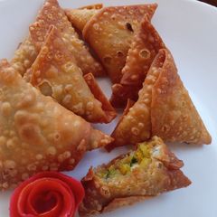 A picture of Rice Samosas.