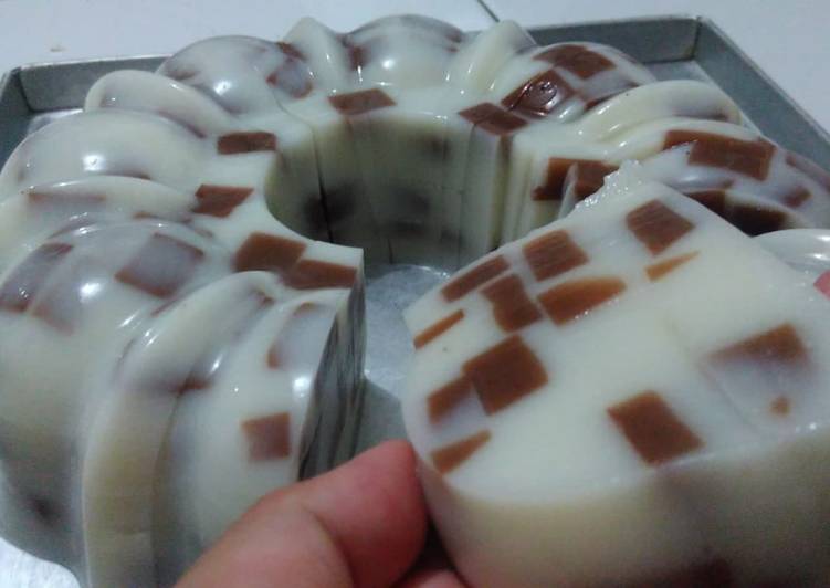 Cara Gampang Menyiapkan Puding Susu French Vanilla Mozaik, Enak Banget