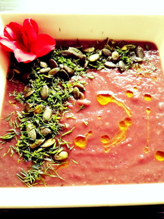 Una foto de Crema de col lombarda
