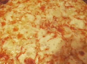 Una foto de Pizza Maca & Cheese