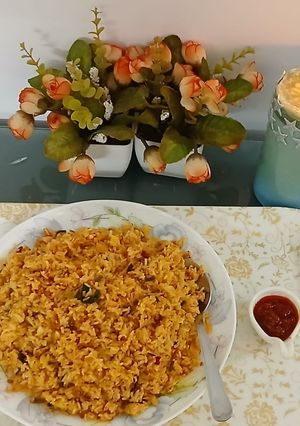A picture of Leftover rice/ shazwan frid rice.