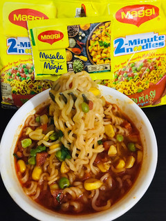 मैगी सूप नूडल्स (Maggi soup noodles recipe in Hindi) रेसिपी मुख्य फोटो