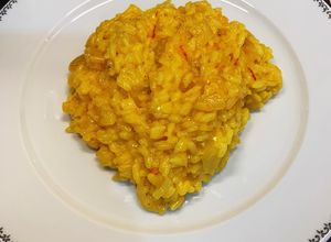 Une photo de Risotto express Safran et Parmesan