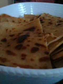 A picture of Fried Chapatis.