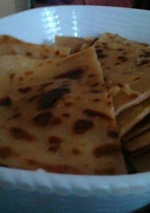 A picture of Fried Chapatis.