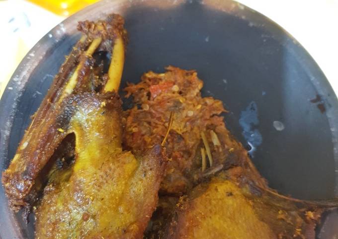 Cara Gampang Menyajikan Bebek goreng madura yang Menggugah Selera