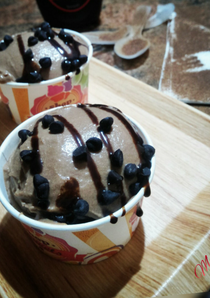 A picture of Hide and Seek Icecream using Malai.