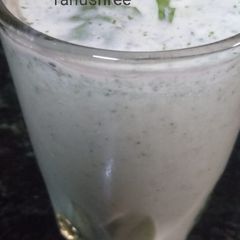 A picture of Buttermilk.