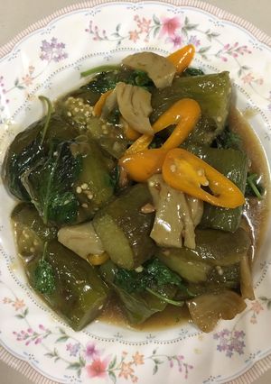 รูปของ “ผัดมะเขือยาวเจ”#กินผักรักสุขภาพ6