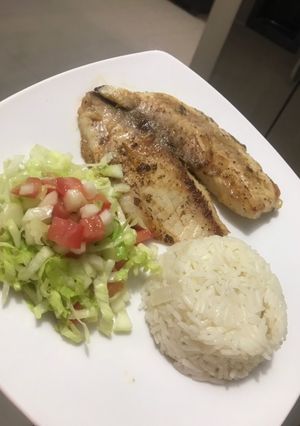 Una foto de Pescado a la mantequilla 🐟