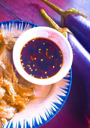 Hình của món CÀ TÍM HẤP chấm nước tương.