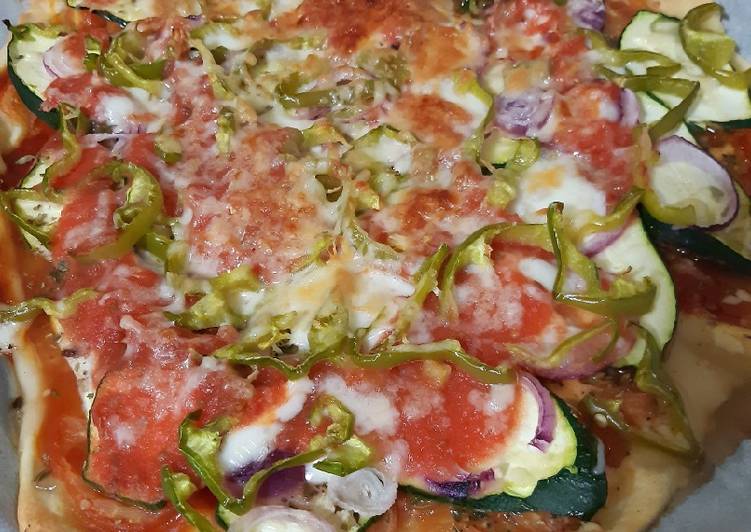 Pizza de masa fina, vegetariana