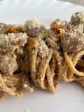 Spaghetti con crema de nueces