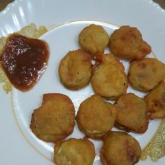 A picture of White pumpkin pakoda.