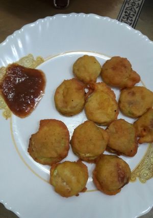 A picture of White pumpkin pakoda.