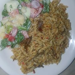 Macaroni with flaked fish A picture of Macaroni with flaked fish.