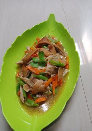 Foto resep Tumis Jamur Barat, Wortel, dan Buncis